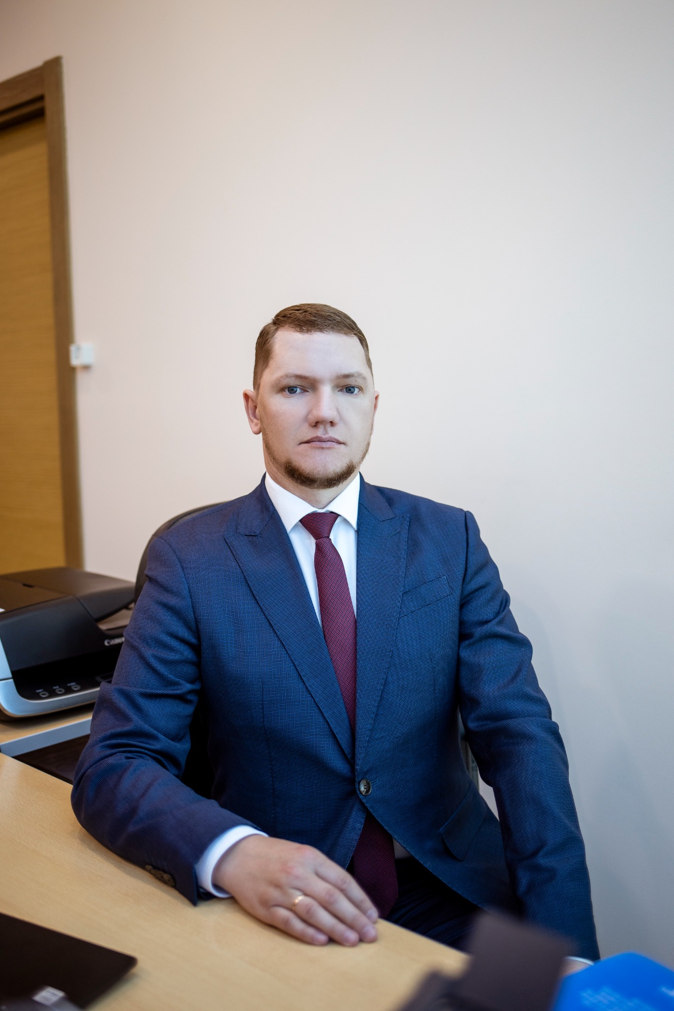 Константин Валл на личной консультации по банкротству